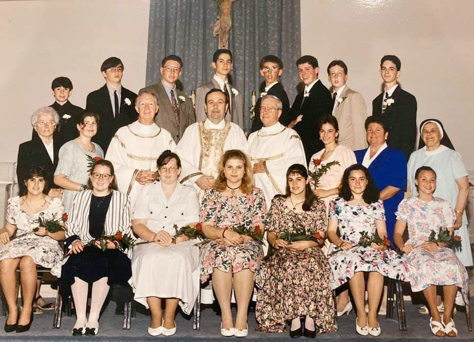 Sister Mary Angelus with the St. Peter School Class of 1993.